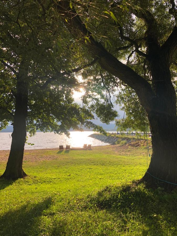 Apartman Plachetnice Frymburk Buitenkant foto